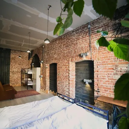 Loft Construction Aparthotel *